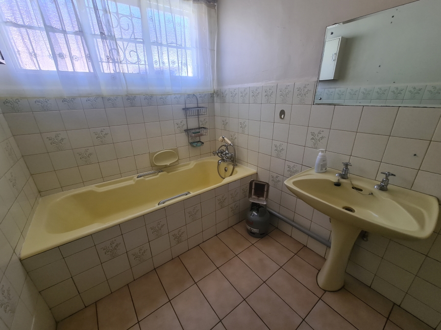 3 Bedroom Property for Sale in Homestead Northern Cape